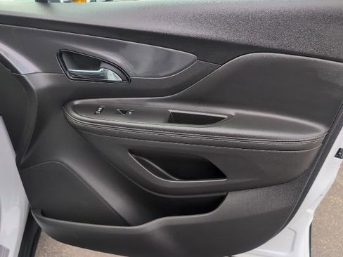 Certified 2021 Buick Encore Preferred w/ Safety Package image 39