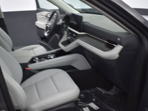 New 2026 Ford Explorer Platinum w/ LUX Leather Package image 13