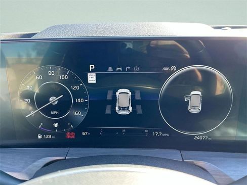 Used 2023 Kia Telluride SX X-Line image 35