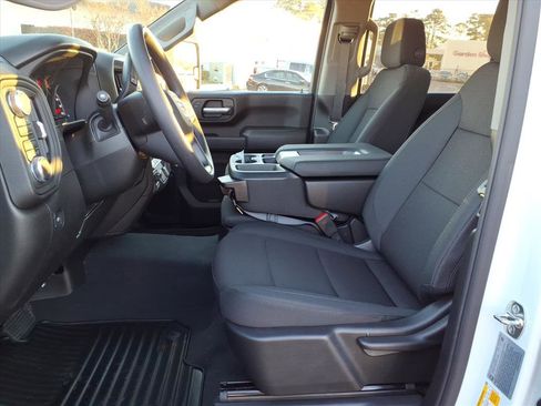 New 2026 GMC Sierra 2500 Pro w/ Convenience Package image 10