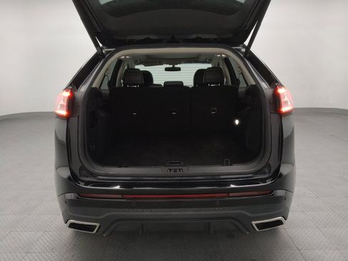 Used 2017 Ford Edge Sport w/ Technology Package image 29