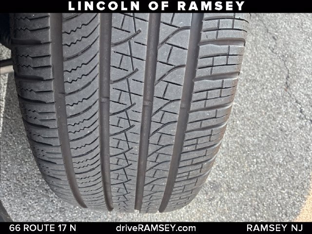Certified 2026 Lincoln Aviator Reserve AWD/4WD image 30