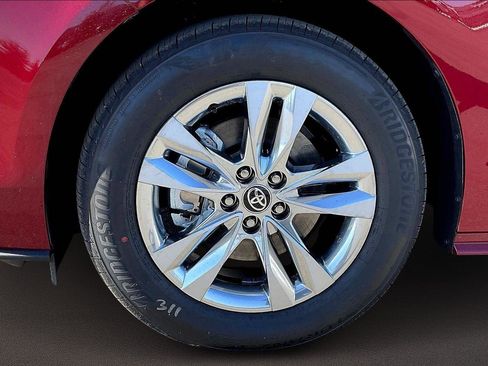 New 2025 Toyota Tacoma SR5 image 11