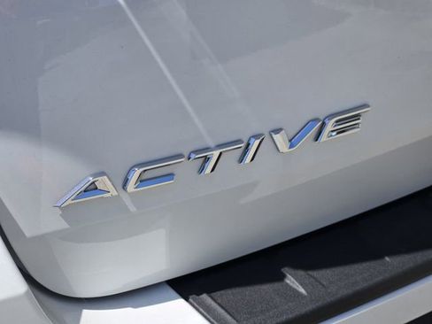 New 2025 Ford Explorer Active w/ Active Comfort Package image 9