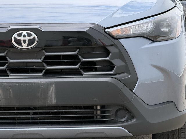 Used 2026 Toyota Corolla Cross LE w/ Moonroof Package FWD image 9