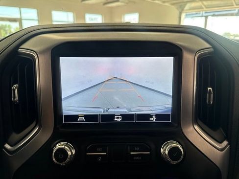 Used 2021 GMC Sierra 1500 SLT w/ SLT Premium Package AWD/4WD image 2