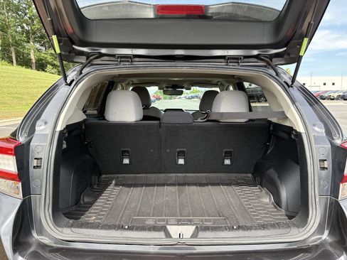 Used 2019 Subaru Crosstrek 2.0i Premium AWD/4WD image 12