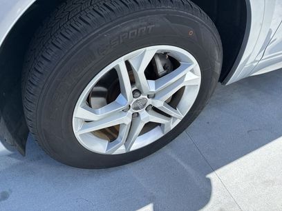 Used 2019 Audi Q5 2.0T Premium w/ Convenience Package