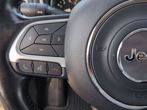 Certified 2021 Jeep Compass Latitude image 23