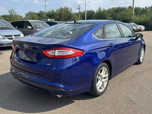 Used 2013 Ford Fusion SE FWD image 5