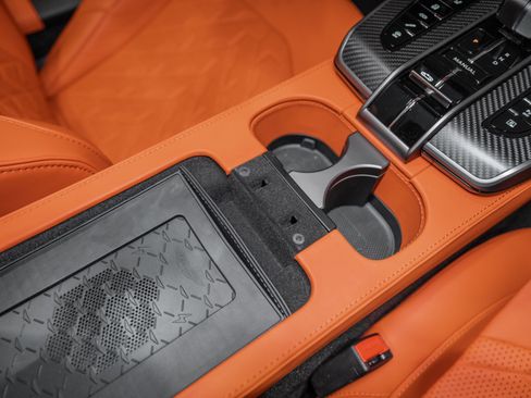 New 2026 Aston Martin Vanquish Convertible image 39