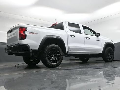 New 2026 Chevrolet Colorado Trail Boss AWD/4WD image 11