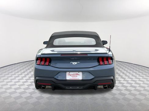 Used 2024 Ford Mustang Premium image 16