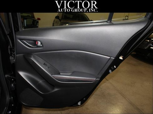 Used 2014 MAZDA MAZDA3 s Grand Touring FWD image 31