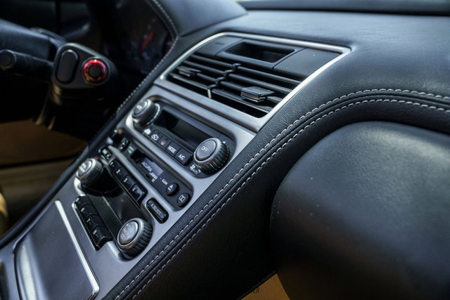 Used 2004 Acura NSX T RWD image 66