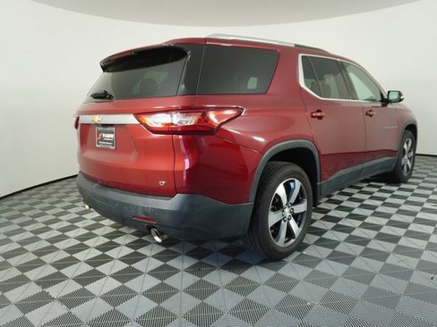 Used 2018 Chevrolet Traverse LT image 8