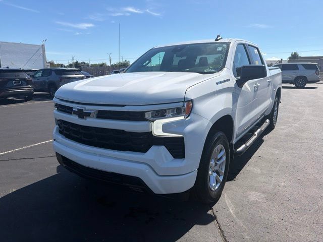 Used 2023 Chevrolet Silverado 1500 RST w/ Protection Package AWD/4WD image 2