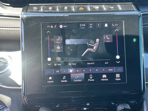 Used 2023 Jeep Grand Cherokee Altitude AWD/4WD image 26