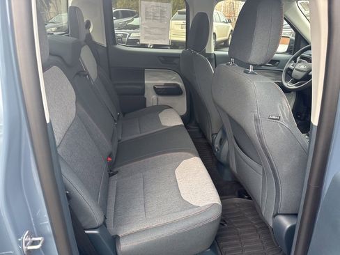 Certified 2024 Ford Maverick XLT image 28