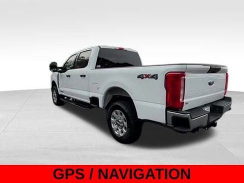 Used 2024 Ford F250 XLT image 6