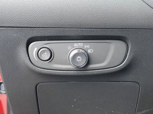 Used 2024 Buick Encore GX Preferred FWD image 7