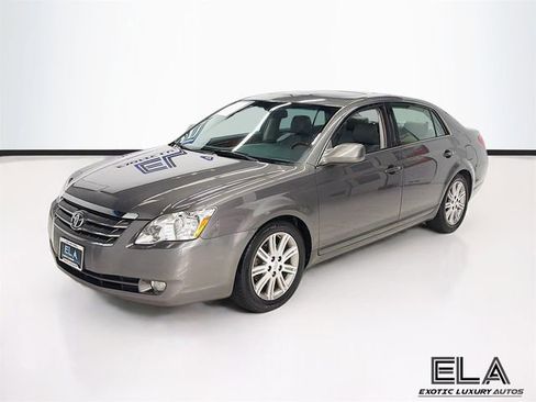 Used 2007 Toyota Avalon Limited FWD image 4