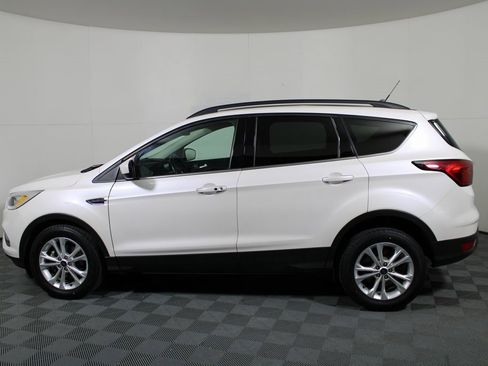 Certified 2019 Ford Escape SEL image 5