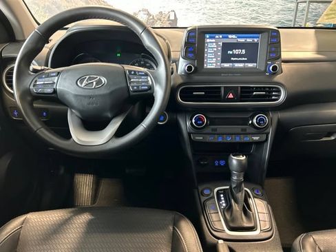 Used 2018 Hyundai Kona Limited AWD/4WD image 3