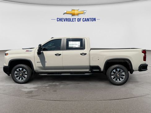 New 2026 Chevrolet Silverado 2500 Custom w/ Custom Value Package AWD/4WD image 8