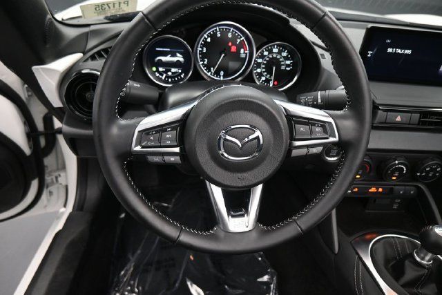 Certified 2025 MAZDA MX-5 Miata RF Club RWD image 8