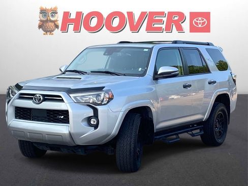 Used 2023 Toyota 4Runner TRD Off-Road Premium w/ Moonroof Package AWD/4WD image 3