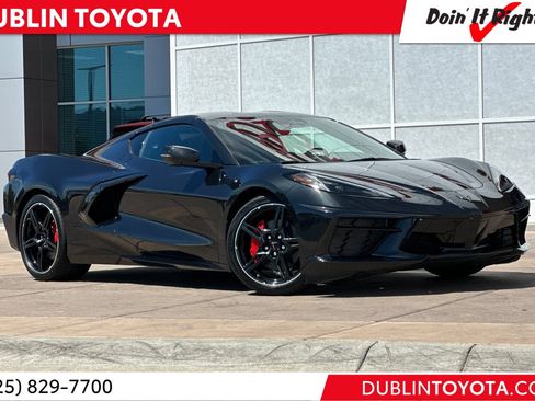 Used 2024 Chevrolet Corvette Stingray Coupe w/ 1LT RWD image 1