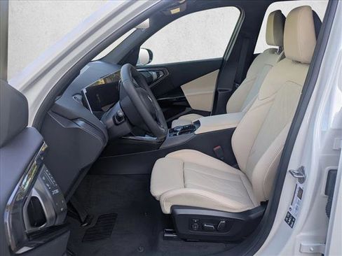 Used 2026 BMW X3 xDrive30 w/ Convenience Package image 4