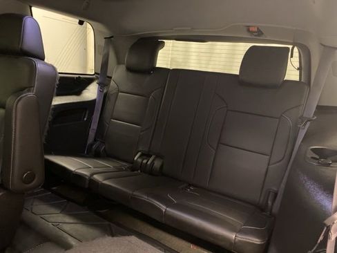 Used 2015 Chevrolet Tahoe LT w/ Luxury Package AWD/4WD image 26
