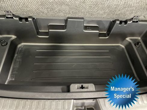 Certified 2026 Chevrolet Traverse LT AWD/4WD image 18