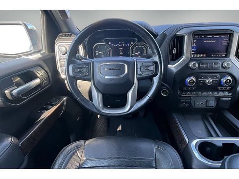 Used 2021 GMC Sierra 1500 Denali w/ Denali Ultimate Package AWD/4WD image 9