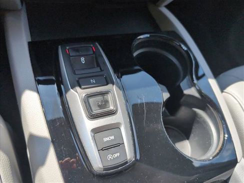 Used 2017 Honda Pilot Touring image 15