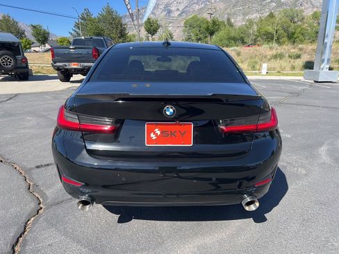 Used 2021 BMW 330e w/ Convenience Package RWD image 9