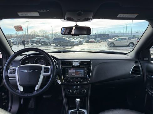 Used 2013 Chrysler 200 Limited w/ Sun/Sound Group image 28