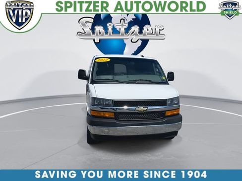Used 2024 Chevrolet Express 2500 w/ Driver Convenience Package RWD image 3