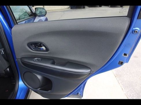 Used 2021 Honda HR-V Sport image 19