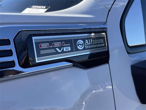 Used 2024 GMC Sierra 2500 Pro image 28