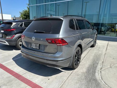 Used 2021 Volkswagen Tiguan SE R-Line FWD image 7