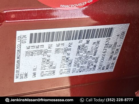 Certified 2025 Nissan Rogue SL FWD image 51