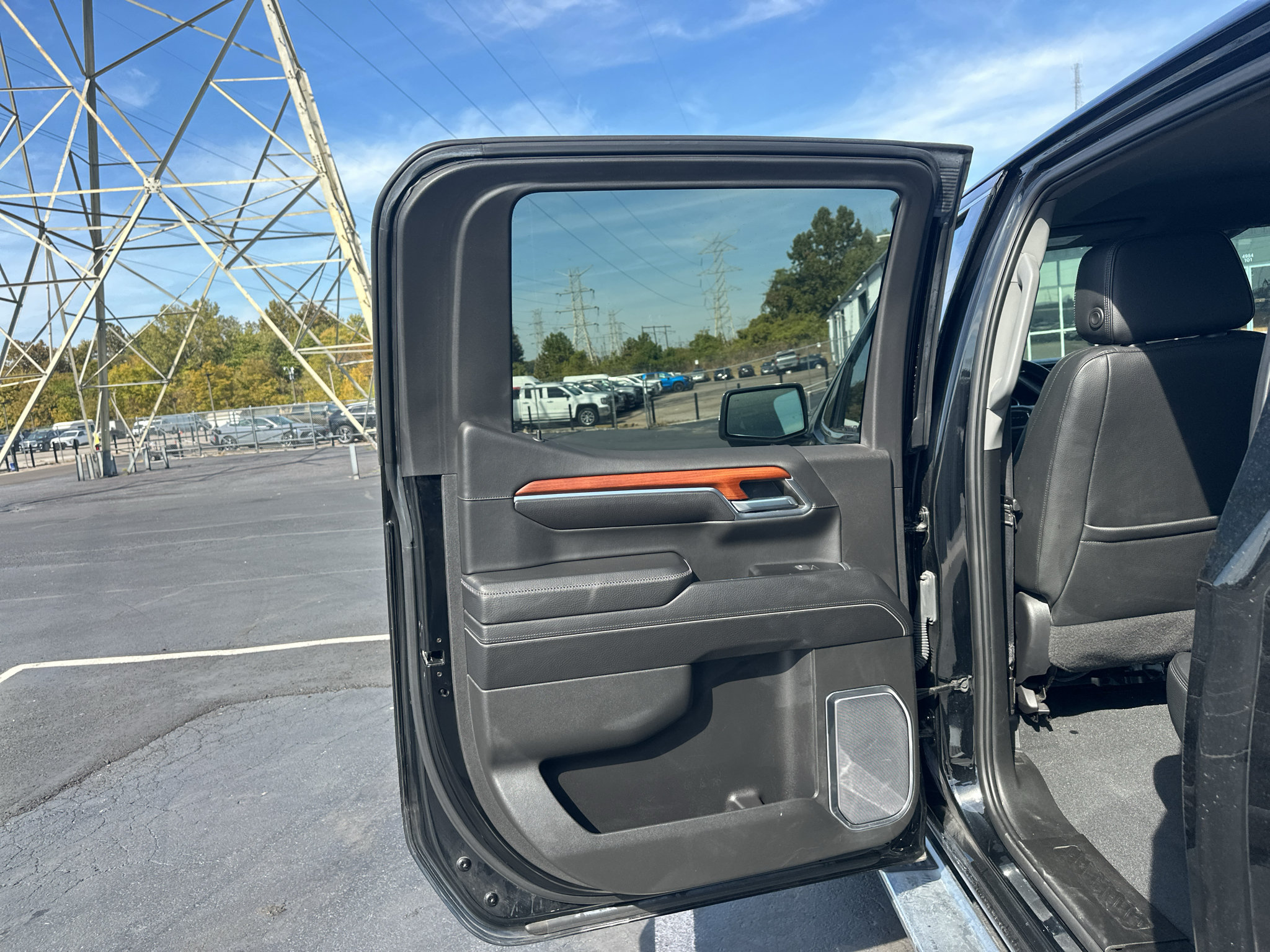 Used 2023 GMC Sierra 1500 Denali AWD/4WD image 17