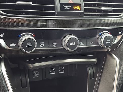 Used 2022 Honda Accord Sport image 26