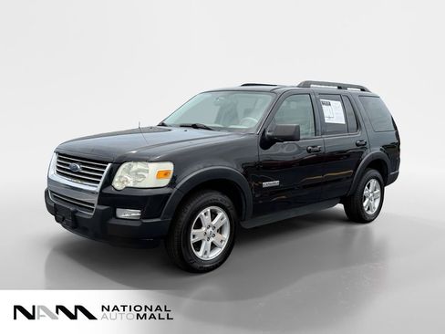 Used 2007 Ford Explorer XLT AWD/4WD image 1