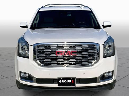 Used 2019 GMC Yukon Denali image 4