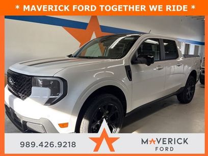 New 2025 Ford Maverick Lariat w/ Black Appearance Package