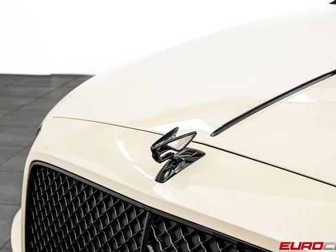 Used 2024 Bentley Flying Spur W12 AWD/4WD image 9
